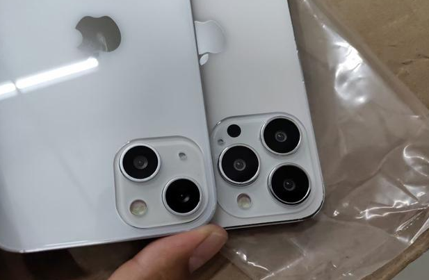 长宁苹果手机维修分享iPhone 13‌机模长什么样 